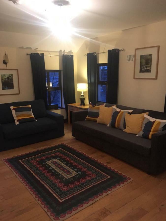Nanny Quinn'S Apartment Killucan ภายนอก รูปภาพ